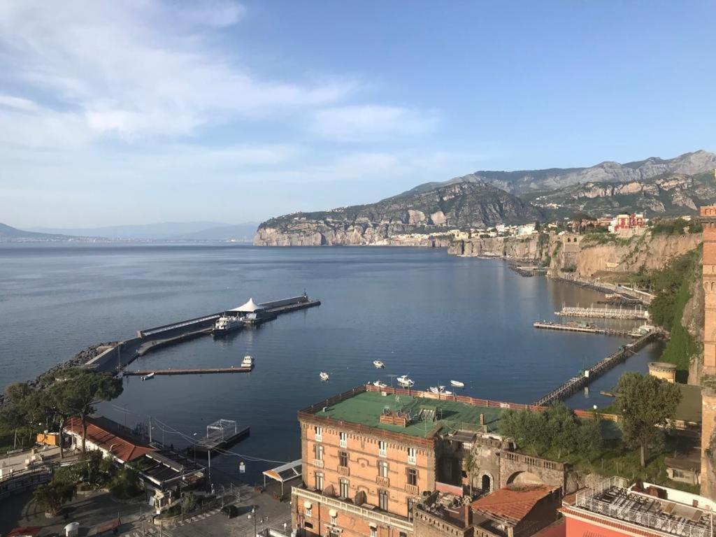 The House Of Peppe&Luisa Sorrento Exterior foto